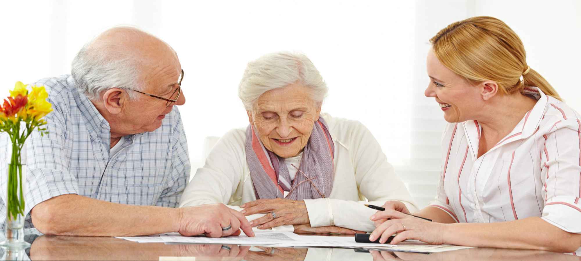 How to Find the Right Care Home for Your Elders?