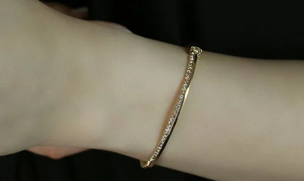 How to Measure Your Bangle Size: A Comprehensive Guide